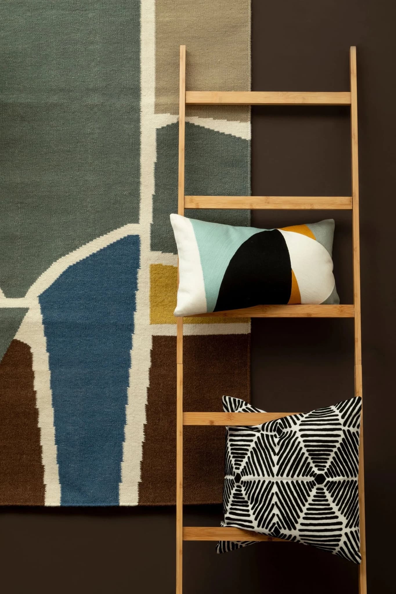 Bosie Ozella Black And White Kaleidoscope Stripe Square Cushion - Decorative, photo 5 of 8