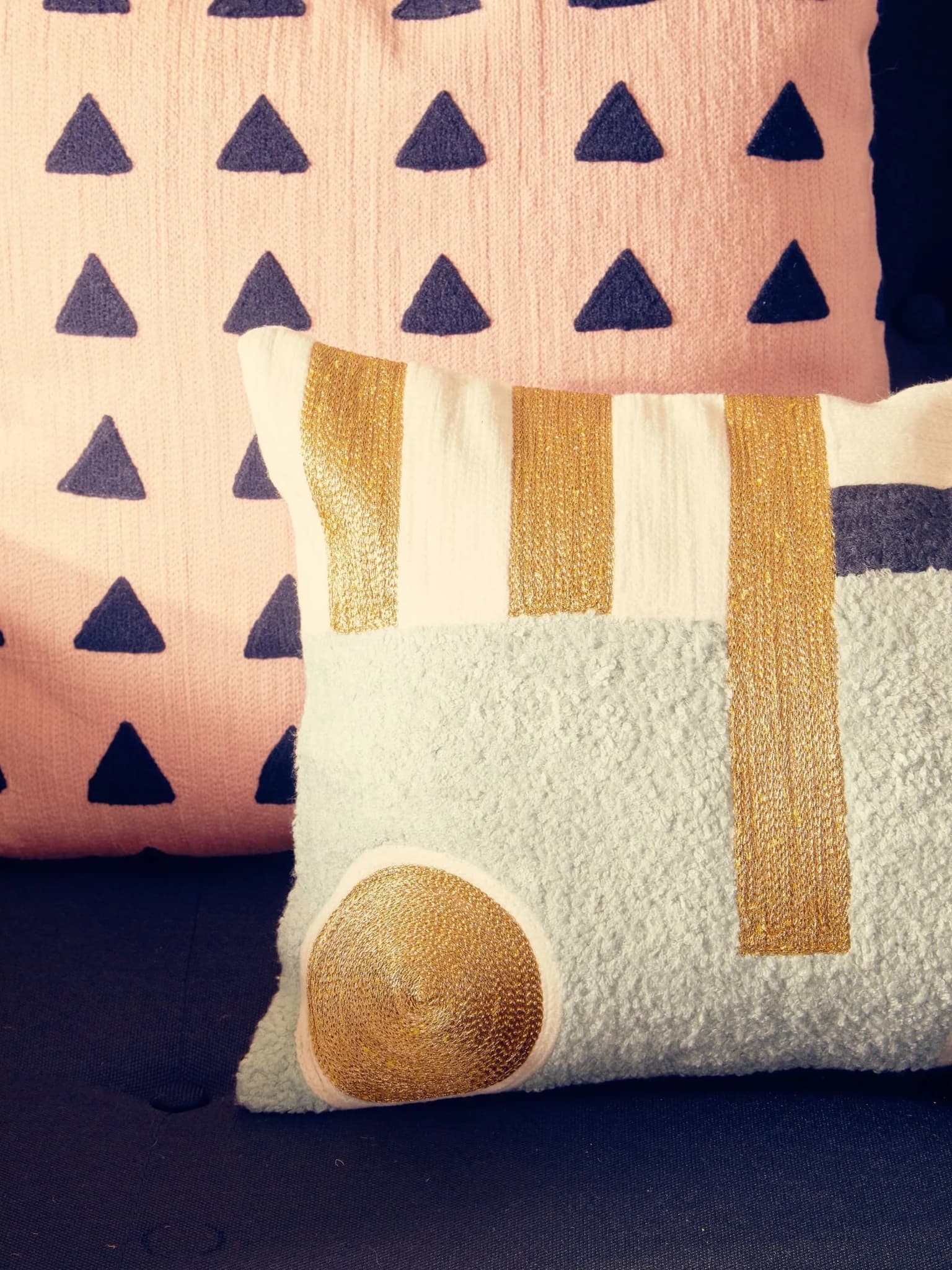 Bosie Ozella Abstract Rectangular Cushion - Decorative, photo 2 of 8