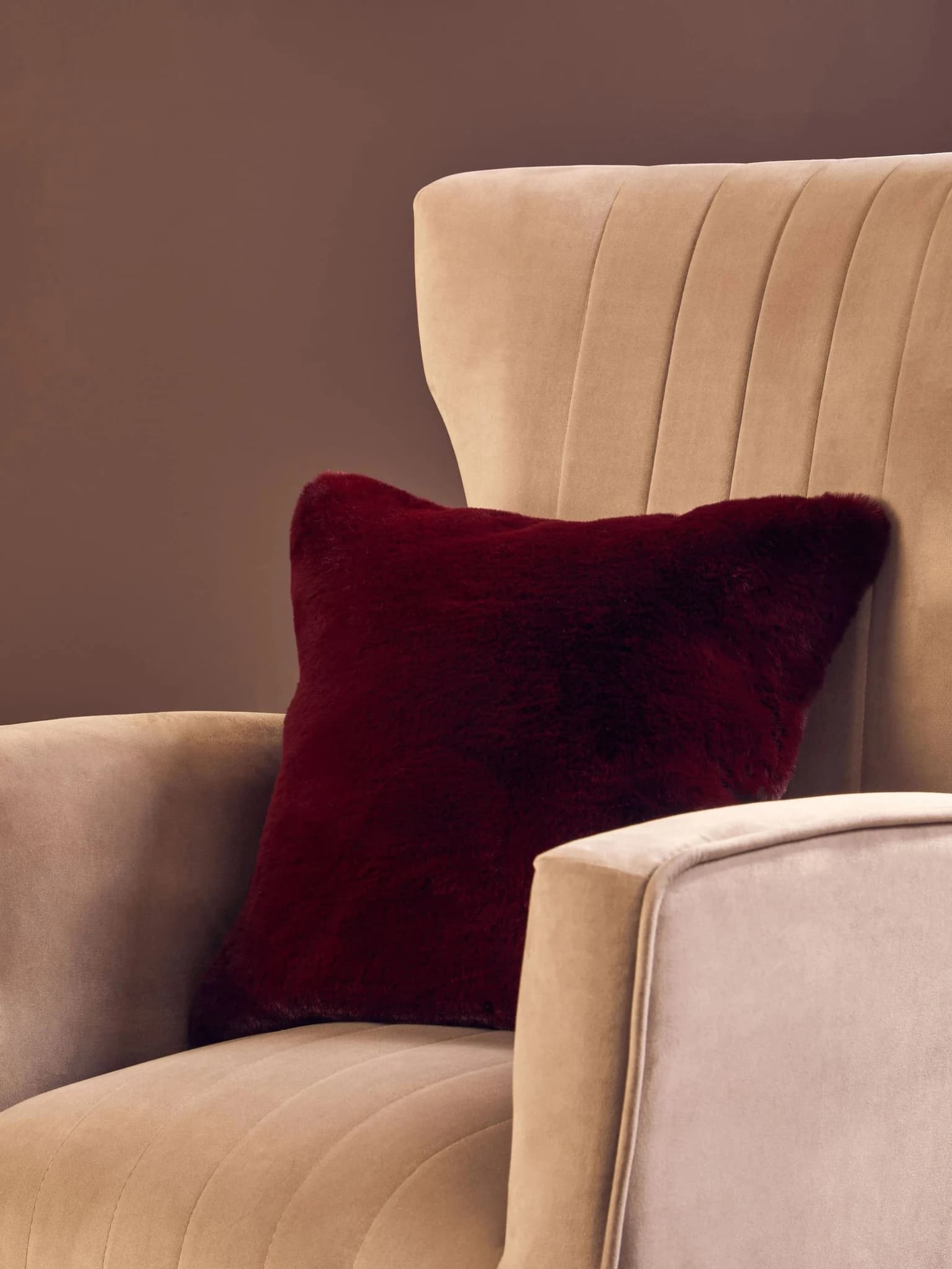 Bosie Lamina Red Wine Square Cushion - Decorative, photo 2 of 8