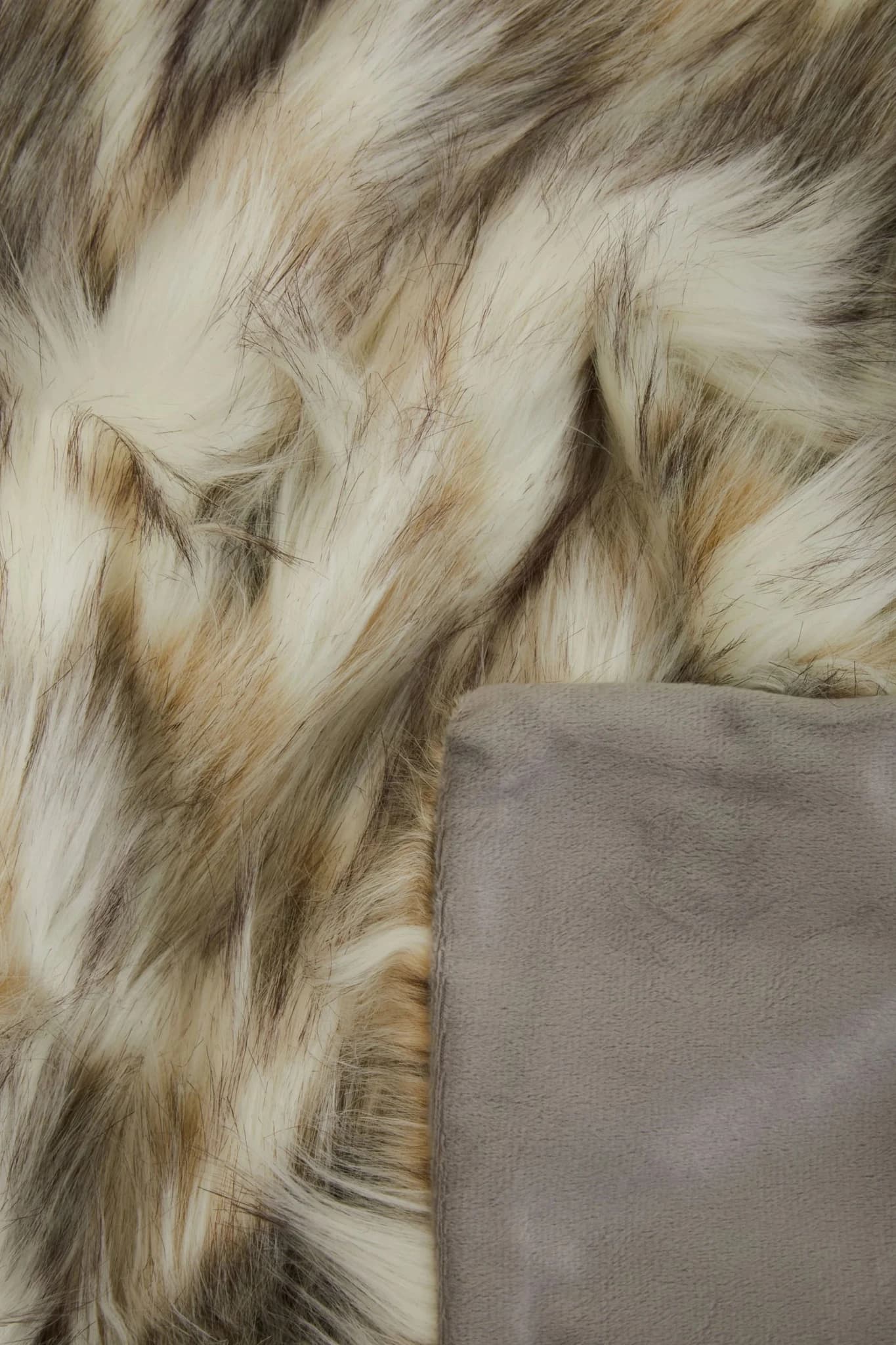 Bosie Lamina Natural Fur Throw - Decorative, photo 8 of 8