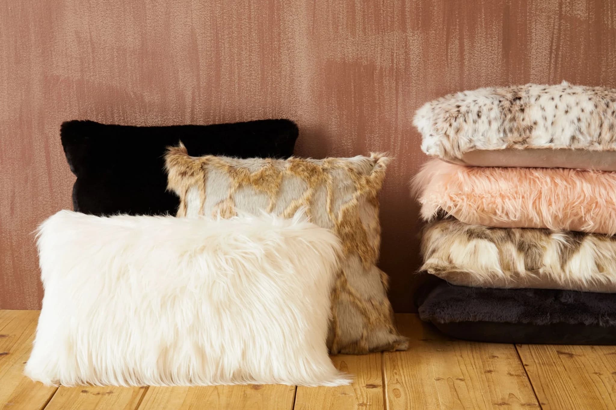 Bosie Lamina Natural Rectangular Fur Cushion - Decorative, photo 5 of 8