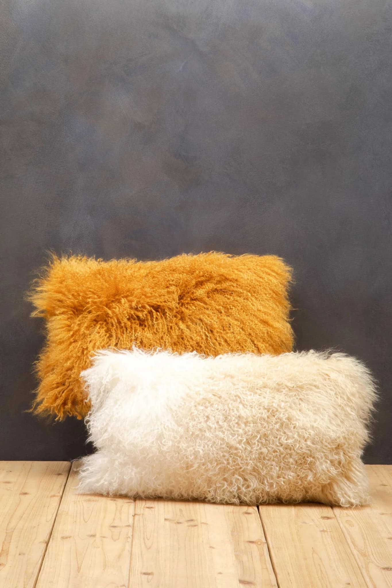 Bosie Real Mongolian Fur Natural Ombre Rectangular Cushion - Decorative, photo 6 of 8