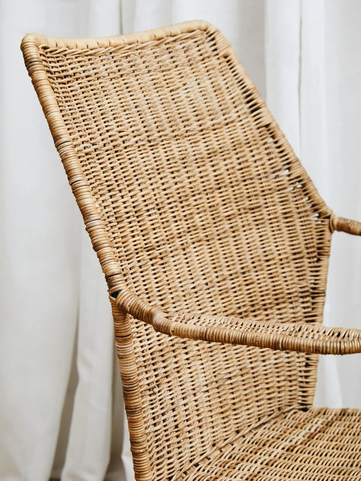 Manado Angled Design Natural Rattan Chair - Seating, photo 5 of 8