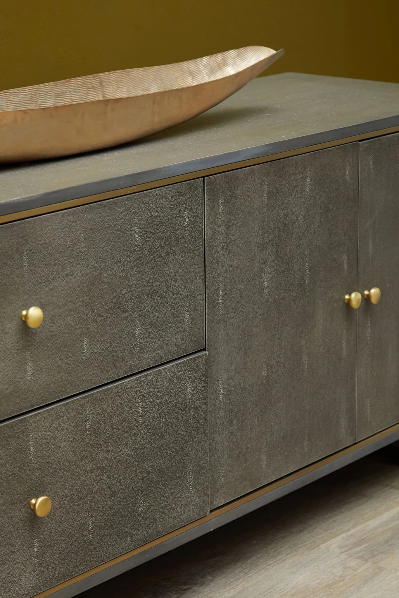 Deskey Grey Shagreen Effect Media Unit - Bookcases & shelving, photo 4 of 8