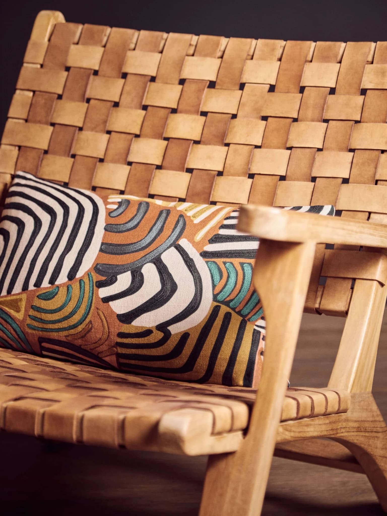 Inca Lattice Design Brown Leather Armchair - Seating, photo 5 of 8