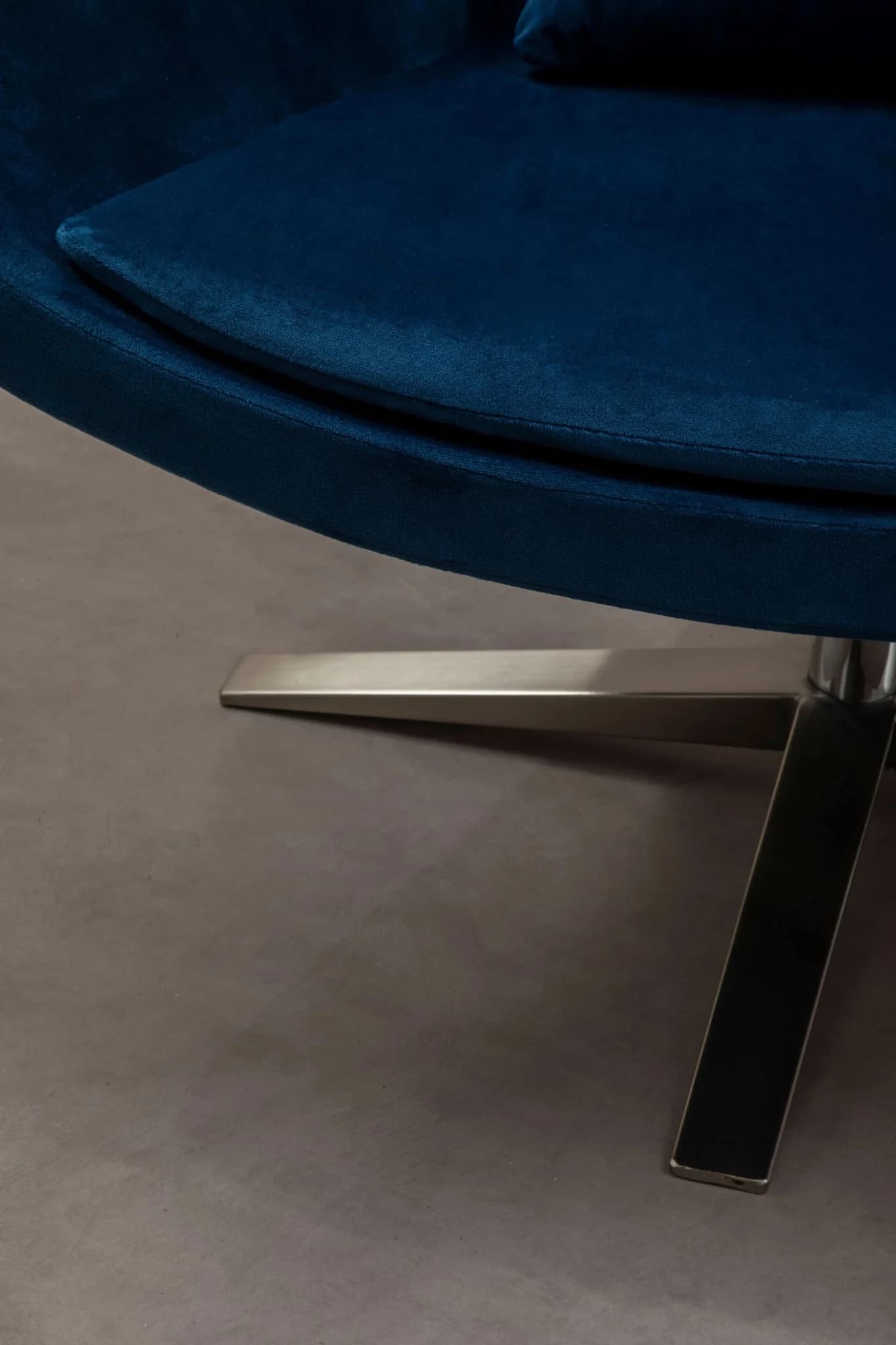 Kalo Navy Velvet Swivel Lounge Chair - Seating, photo 2 of 8