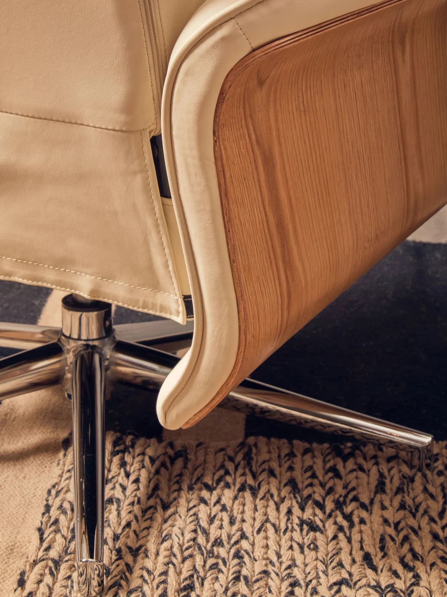 Warrington Ivory Leather Effect Recliner And Footstool - Seating, photo 2 of 8