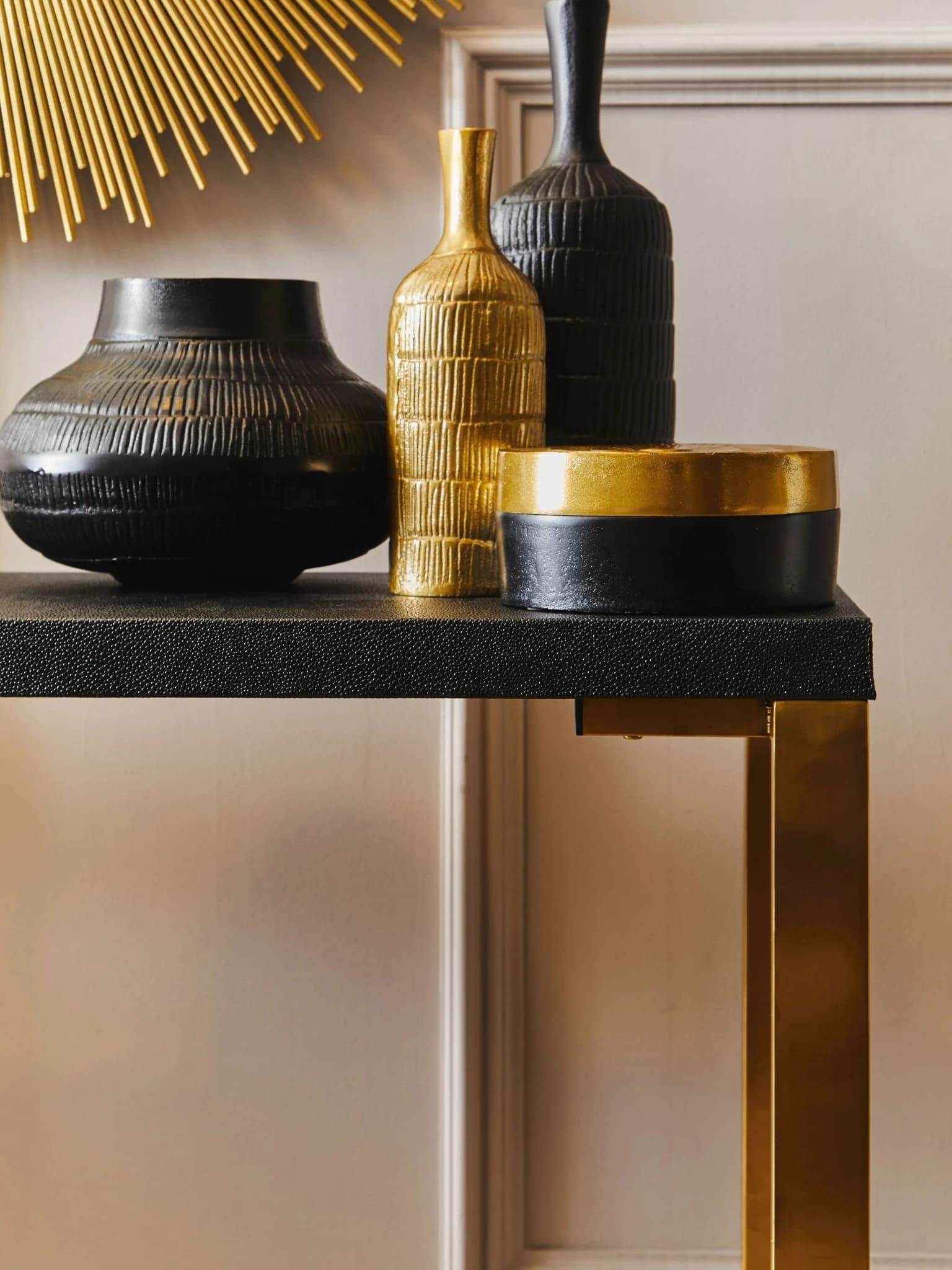 Cardoba Set of Two Black Shagreen Effect Console Tables - Tables, photo 6 of 8