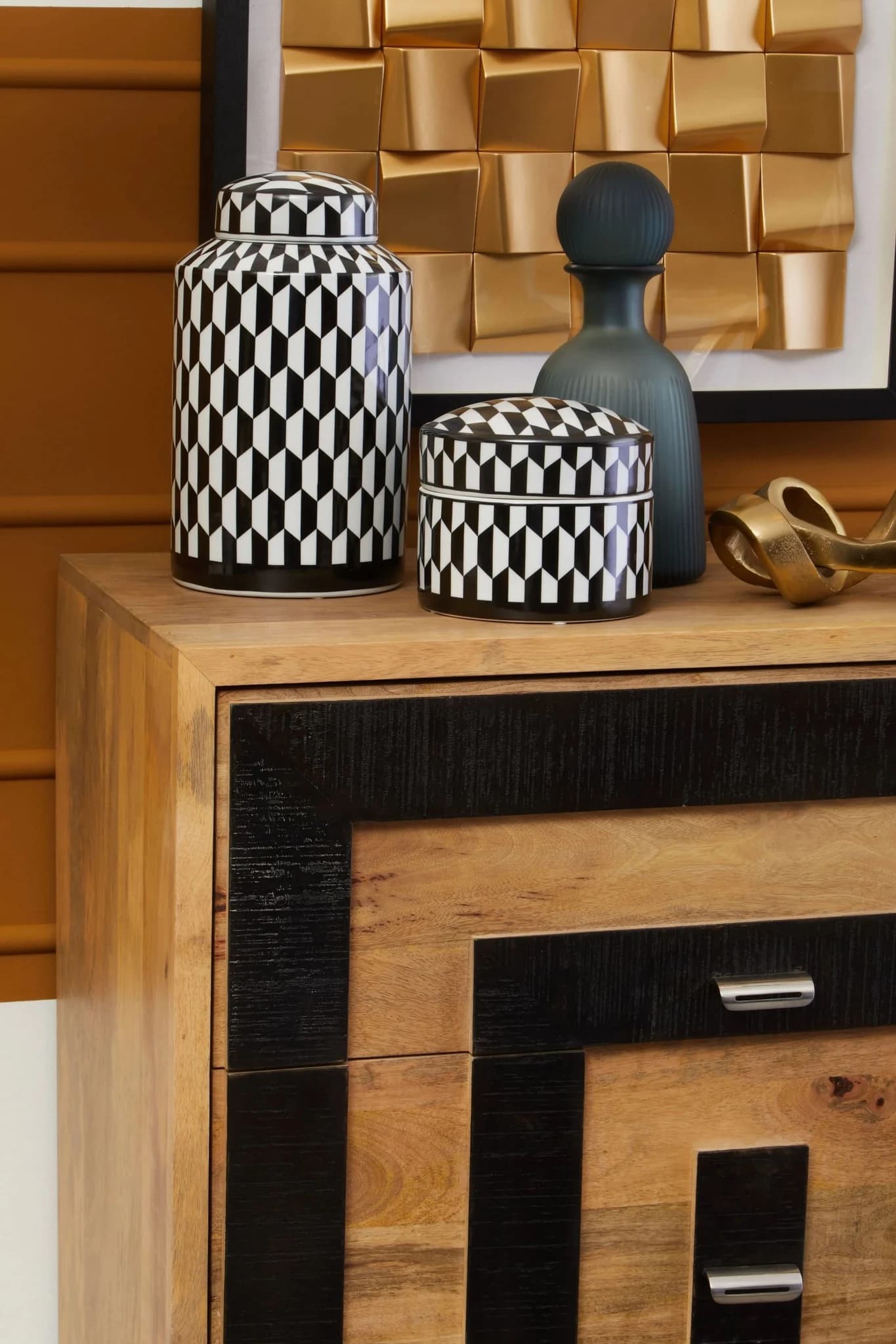 Salem Mango Wood Chest of 4 Drawers - Furniture, photo 3 of 8
