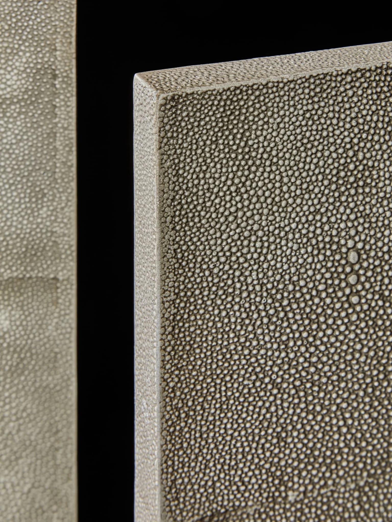 Deruta Grey Shagreen Effect 4 Door Sideboard - Bookcases & shelving, photo 4 of 8