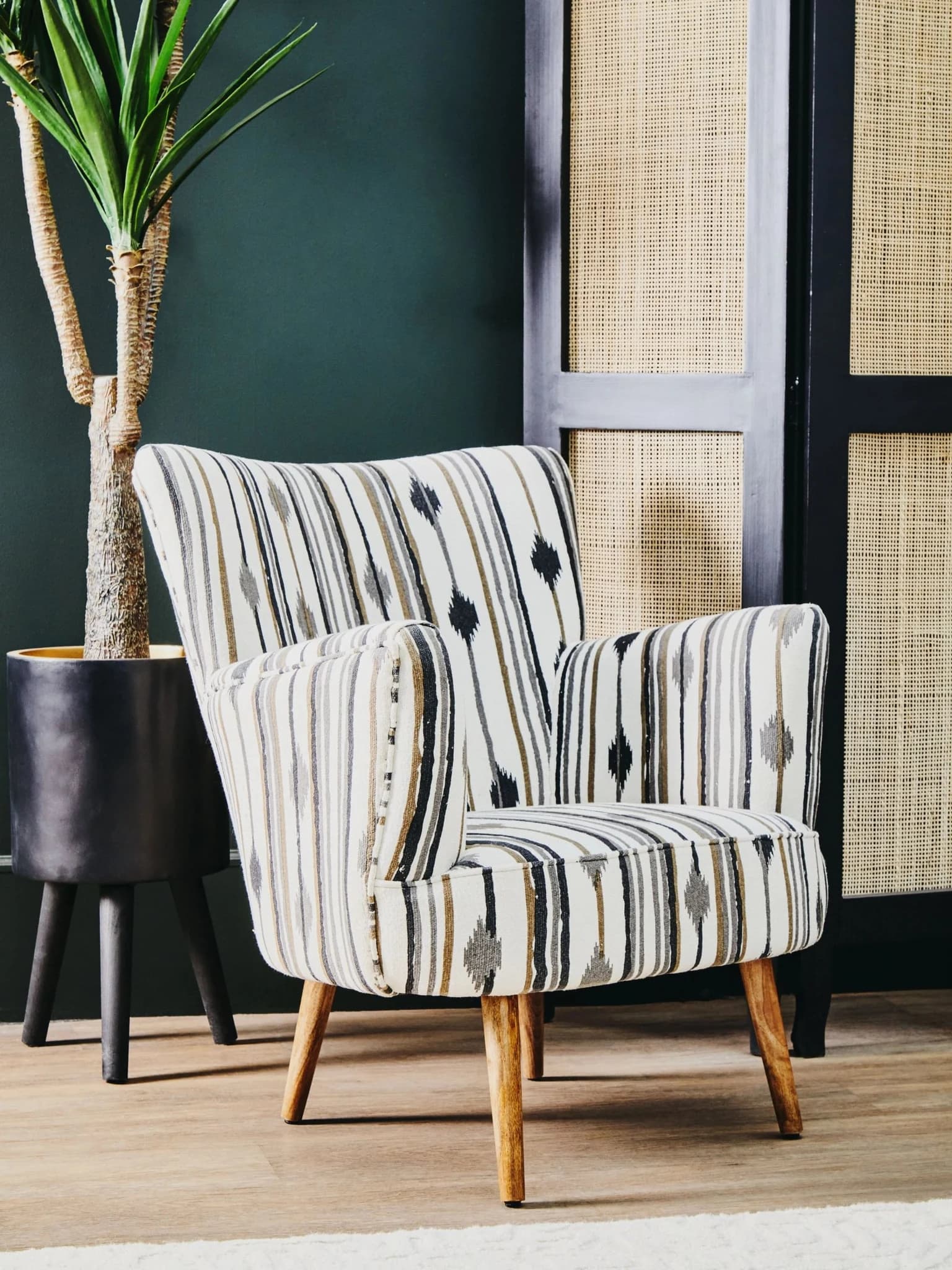 Cefena Black and White Chair With Flared Arms - Seating, photo 5 of 8