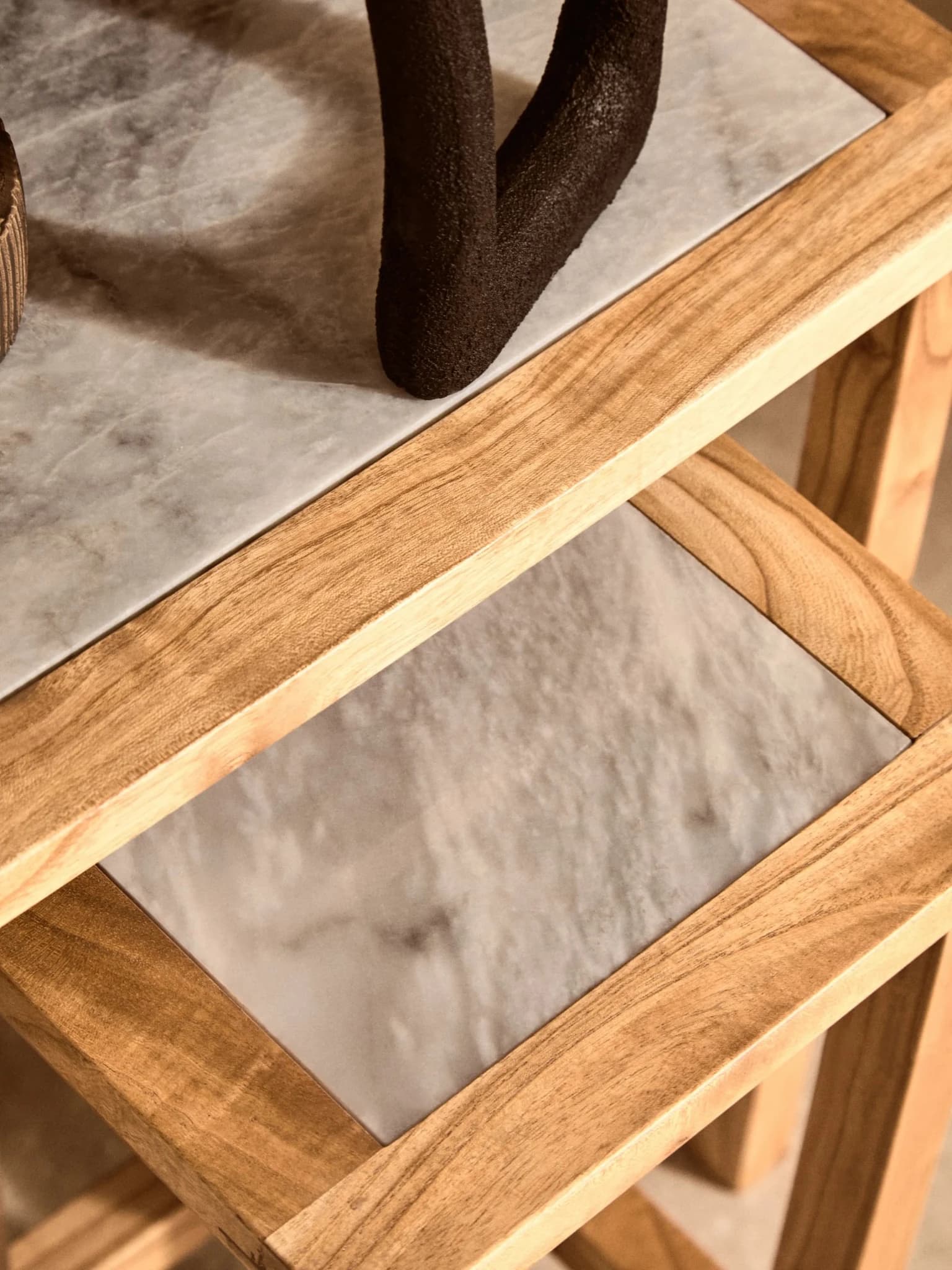 Womad Small Set Of 2 Wooden Side Tables With White Marble Tops - Tables, photo 2 of 8