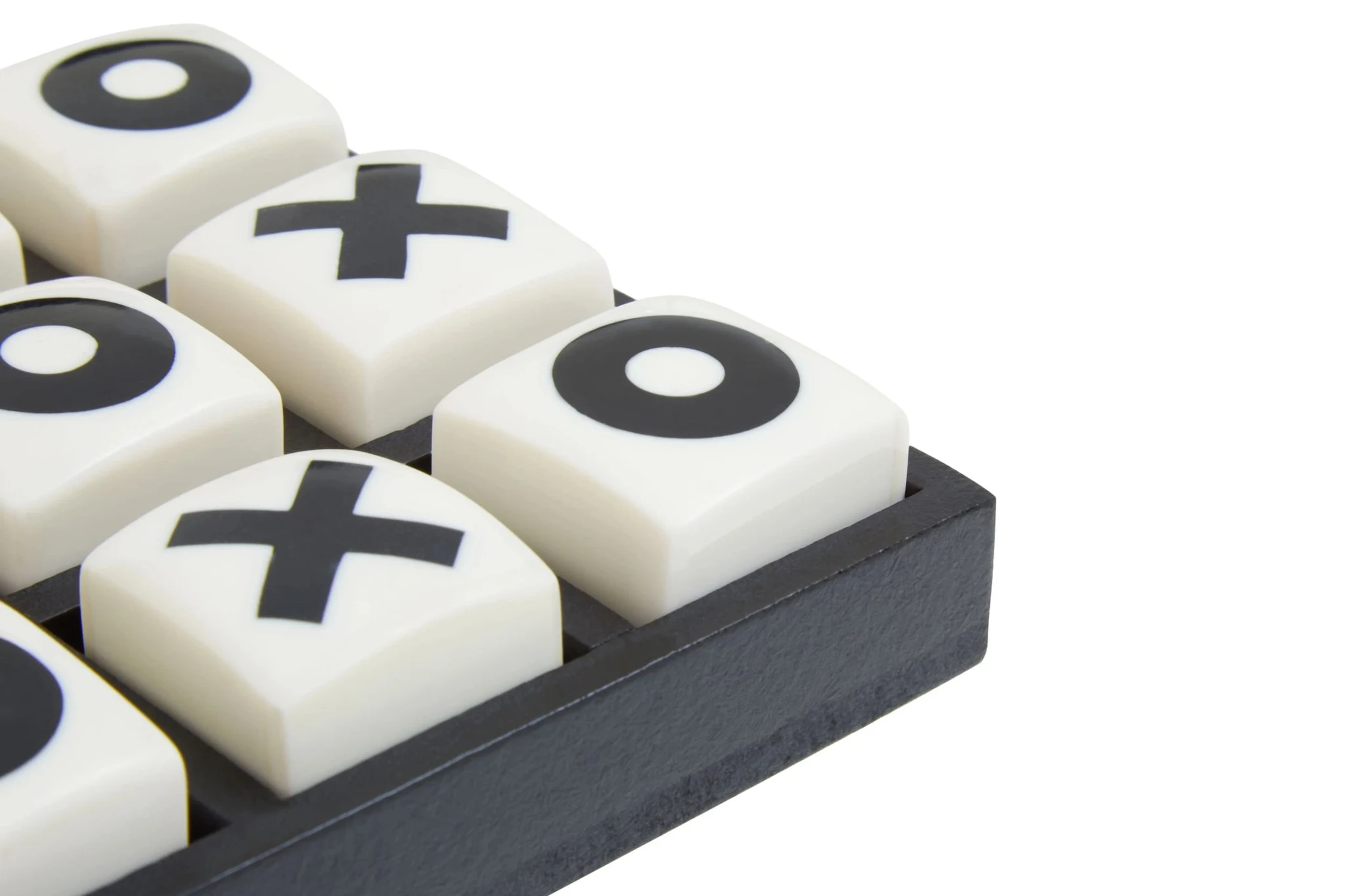 Churchill Games Extra Small White and Black Noughts and Crosses - Decorative, photo 4 of 5
