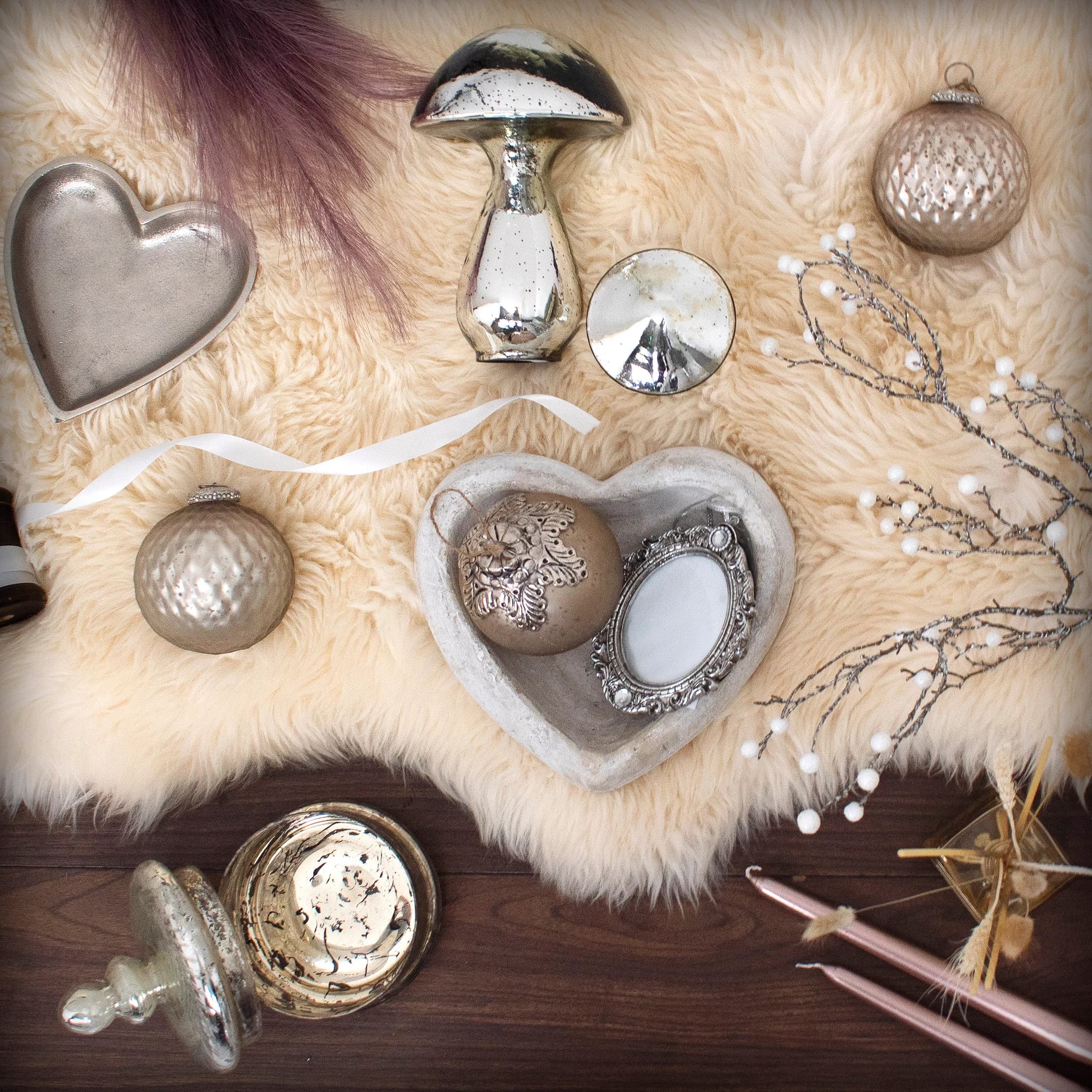 Deep Stone Heart Dish - Vases, photo 4 of 5