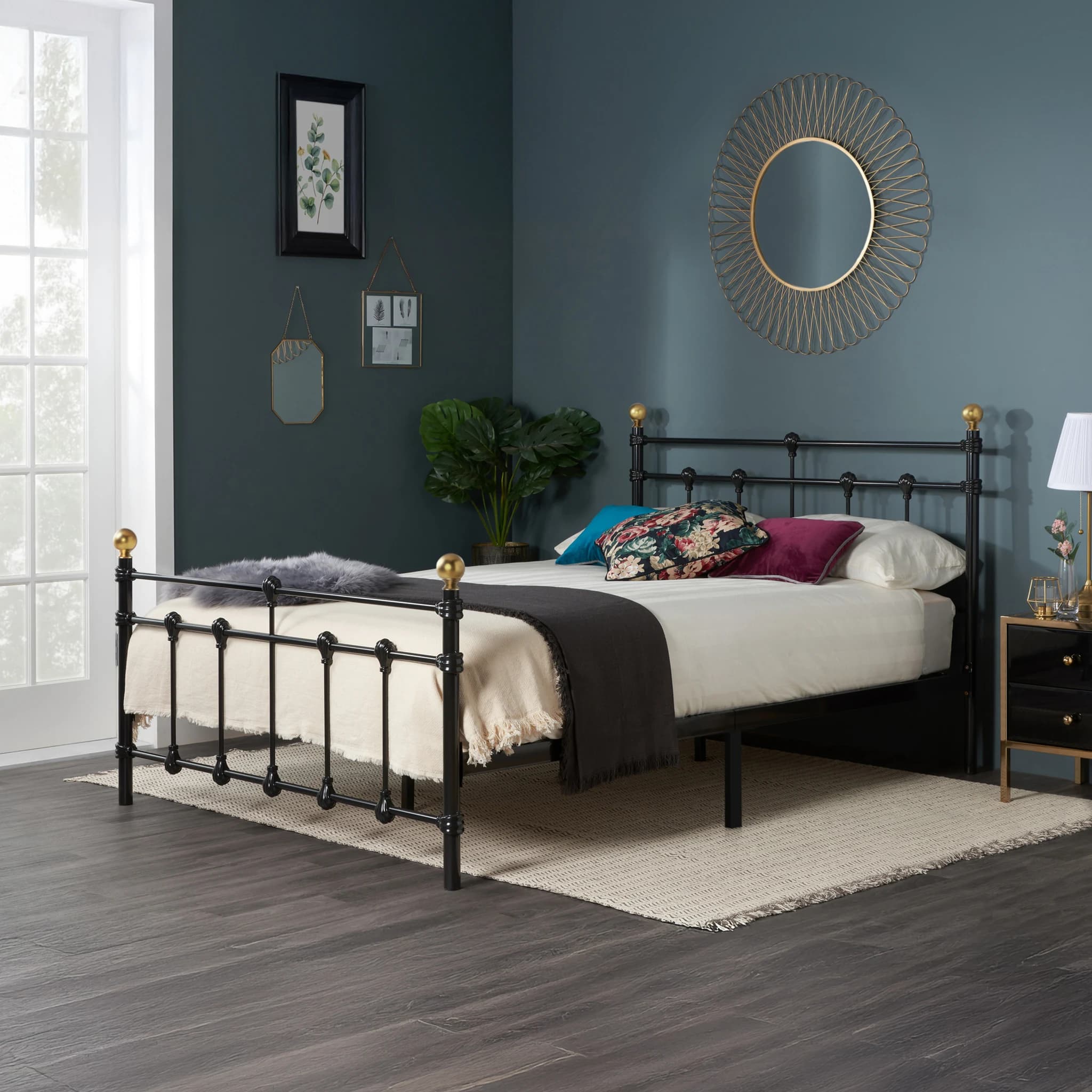 135cm Atlas Bed Black - Beds & bed frames, photo 9 of 10