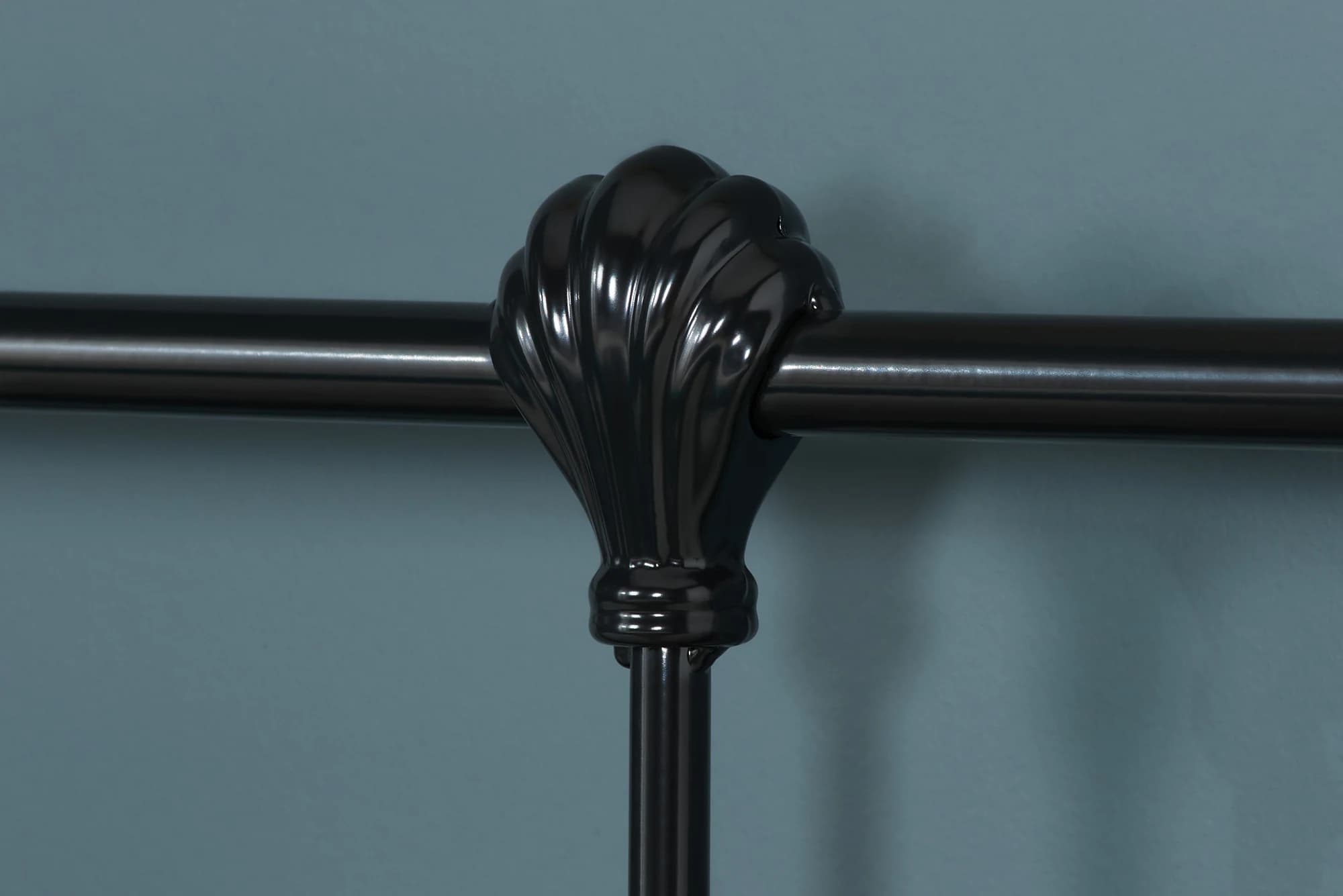 135cm Atlas Bed Black - Beds & bed frames, photo 8 of 10