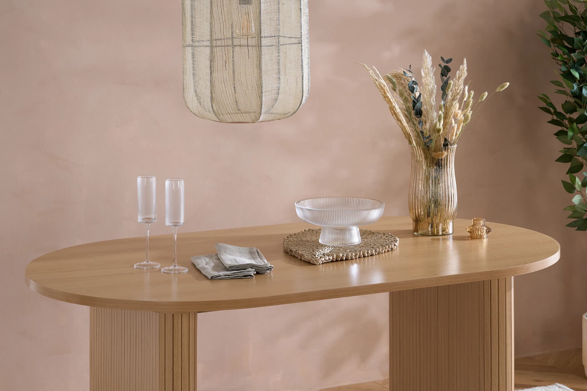 Axel Oval Fluted Dining Table - Dining tables, photo 8 of 10