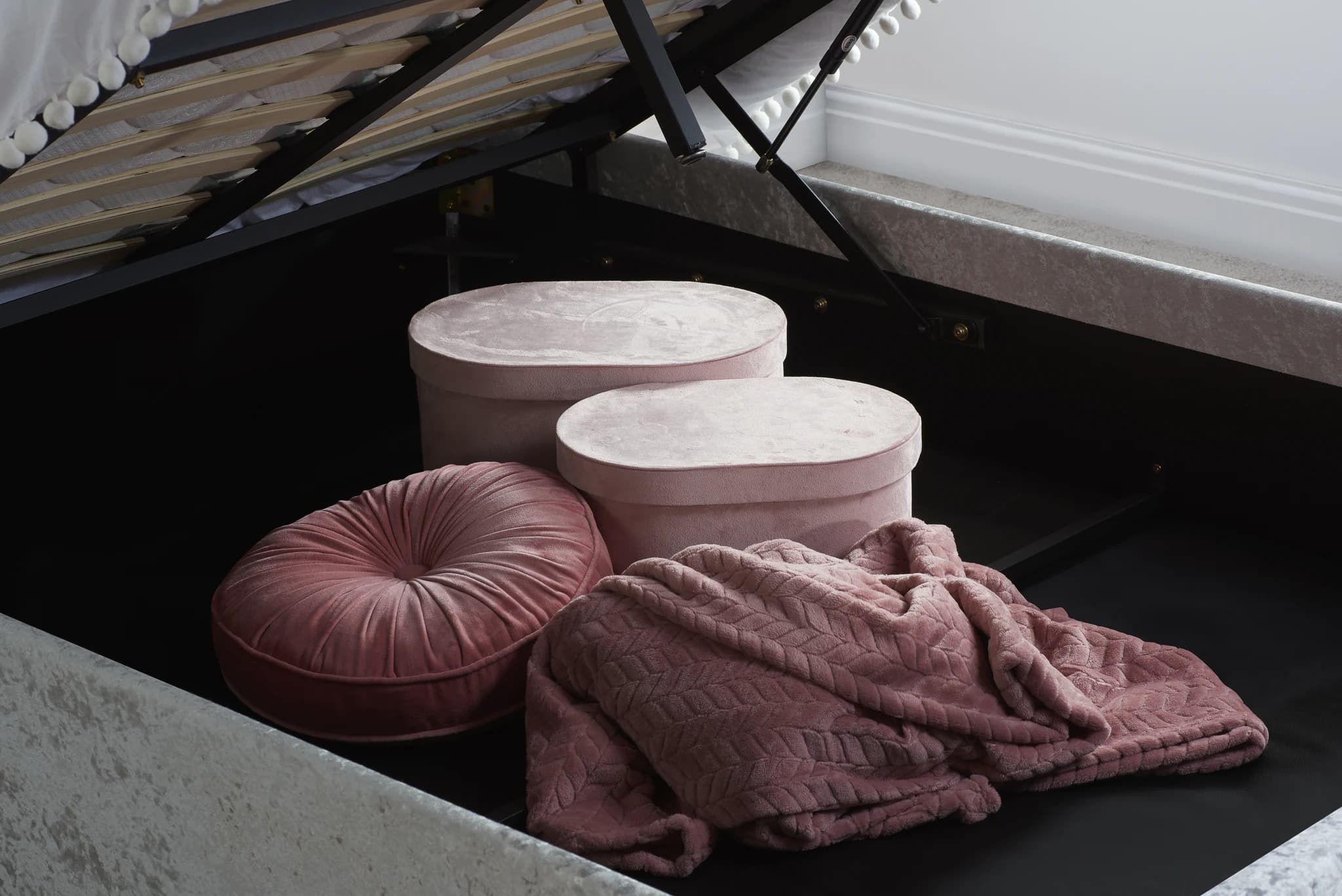 Berlin Double Ottoman Bed - Beds & bed frames, photo 10 of 10
