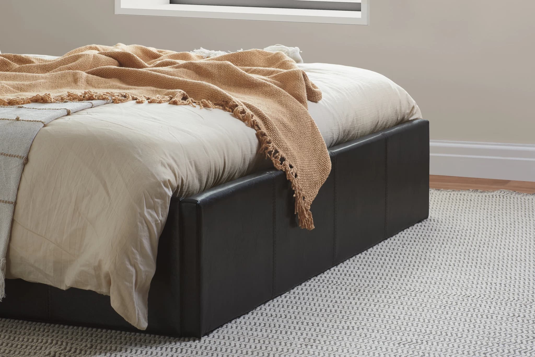 Berlin Double Ottoman Bed - Beds & bed frames, photo 9 of 10