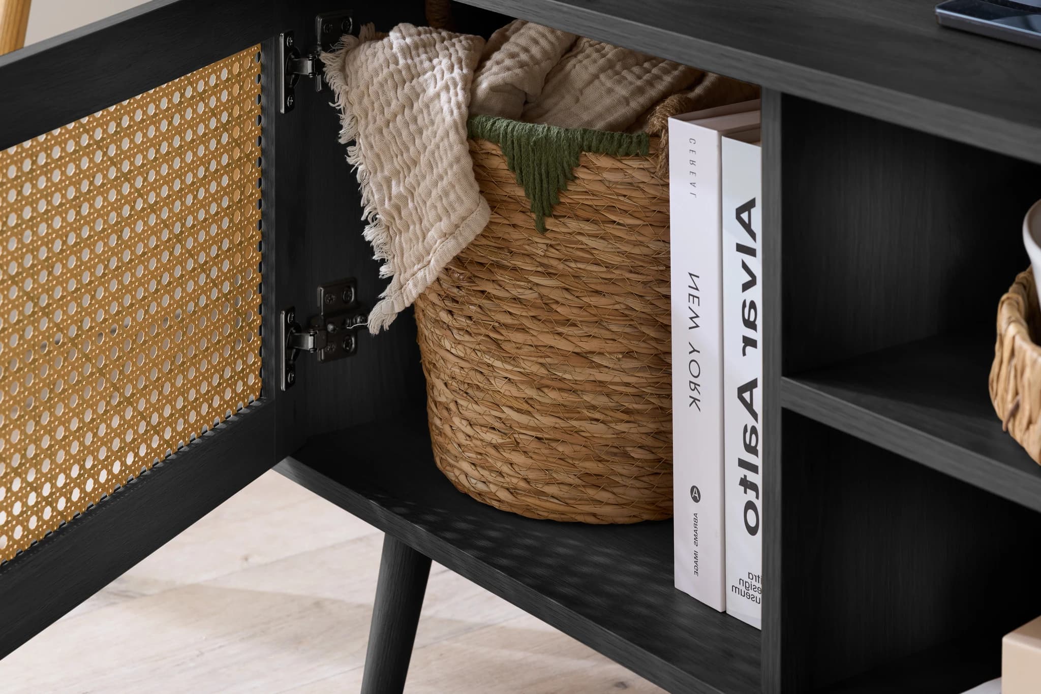 Croxley Small TV Unit - TV & media units, photo 10 of 10