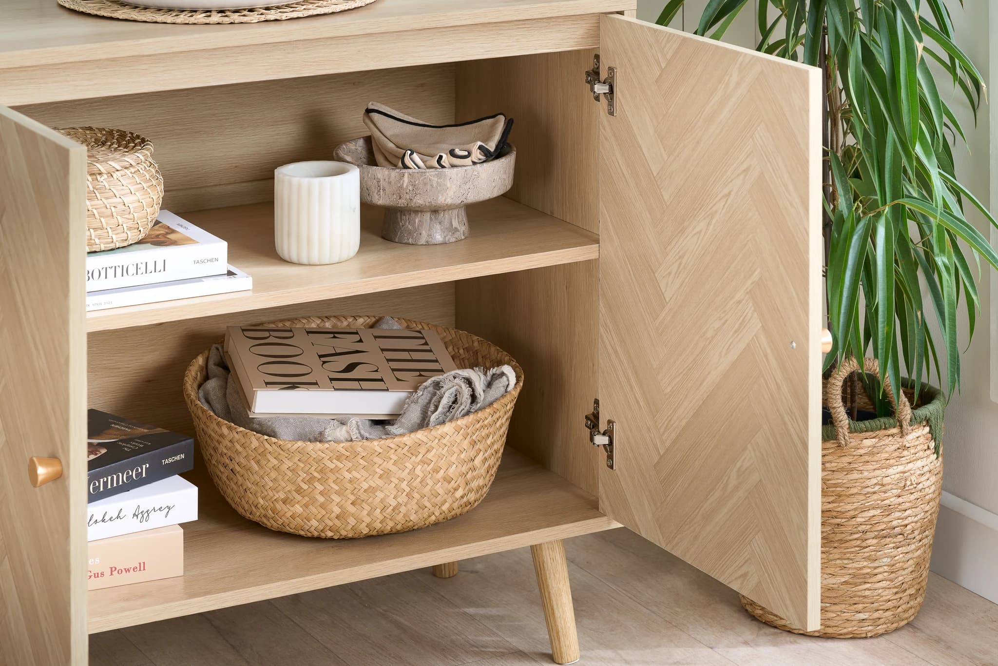 Herringford 2 Door Sideboard - Sideboards, photo 10 of 10