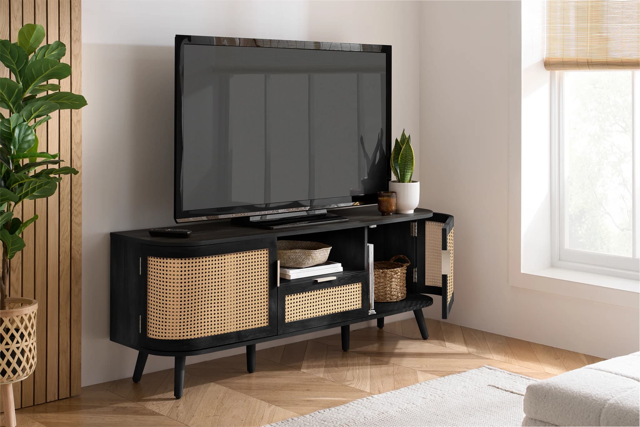 Noah 2 Door 1 Drawer TV Unit - TV & media units, photo 8 of 10