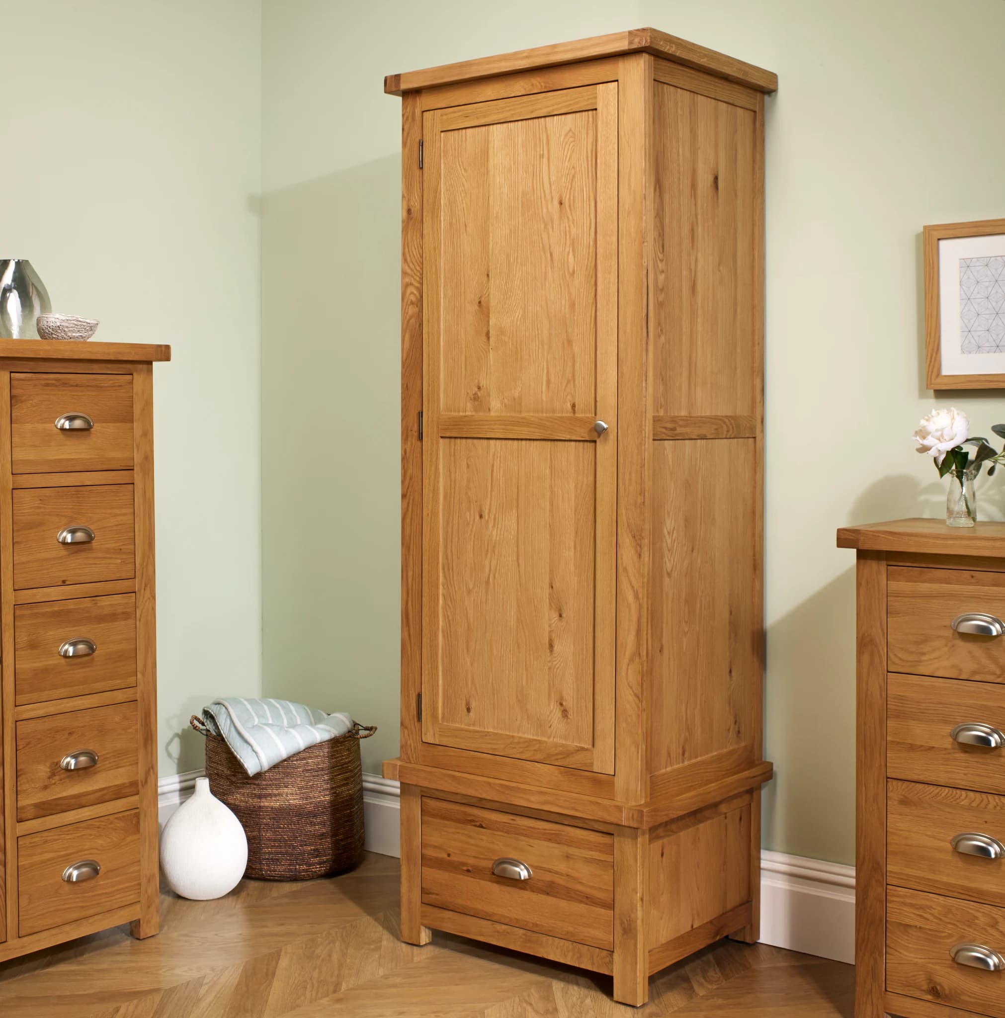 Woburn 1 Door 1 Drawer Wardrobe - Wardrobes, photo 4 of 10