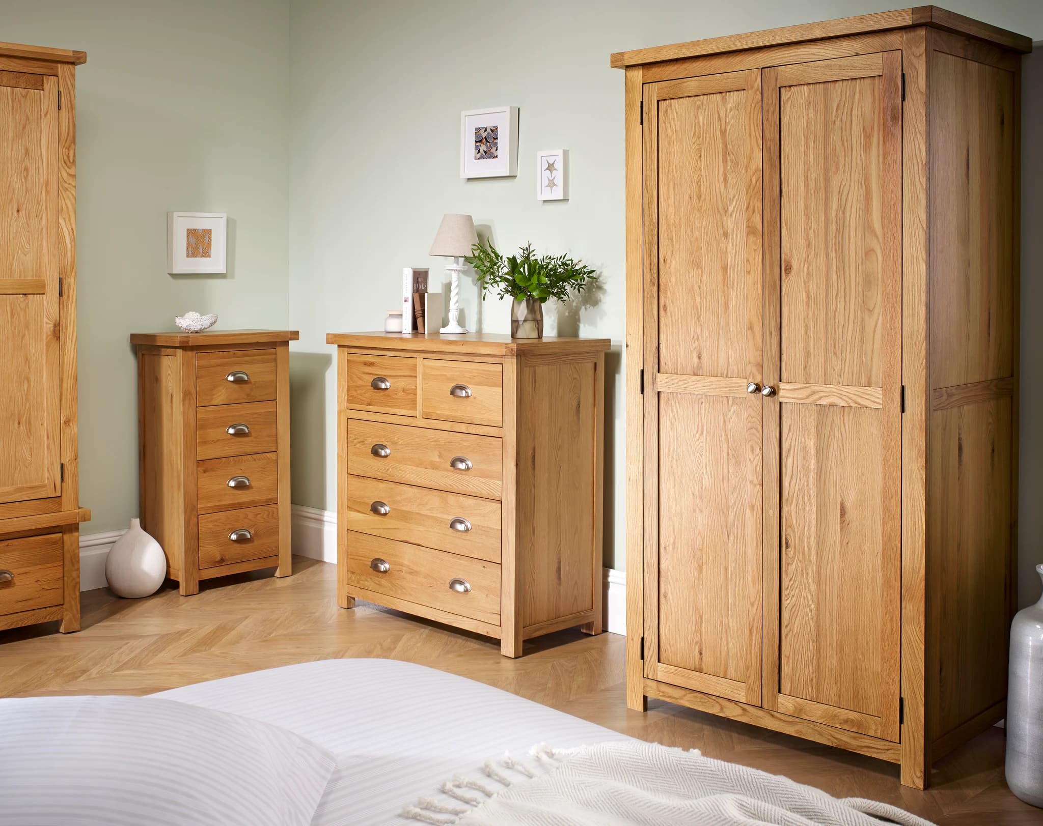 Woburn 3 + 2 Chest - Furniture, photo 6 of 10