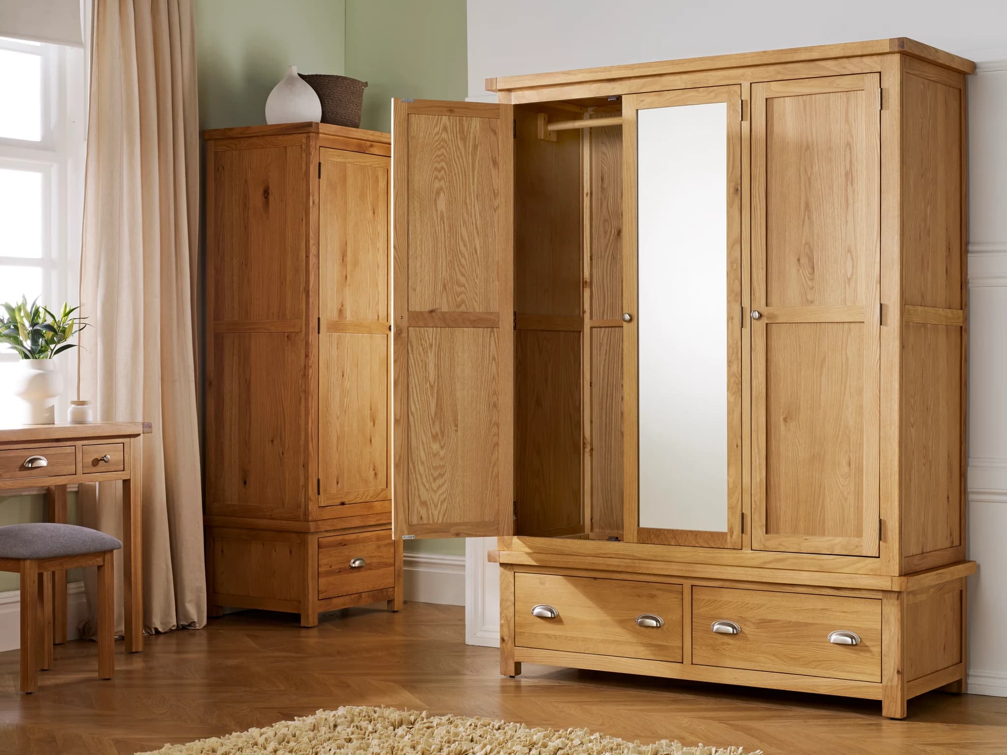 Woburn 3 Door 2 Drawer Wardrobe - Wardrobes, photo 6 of 10