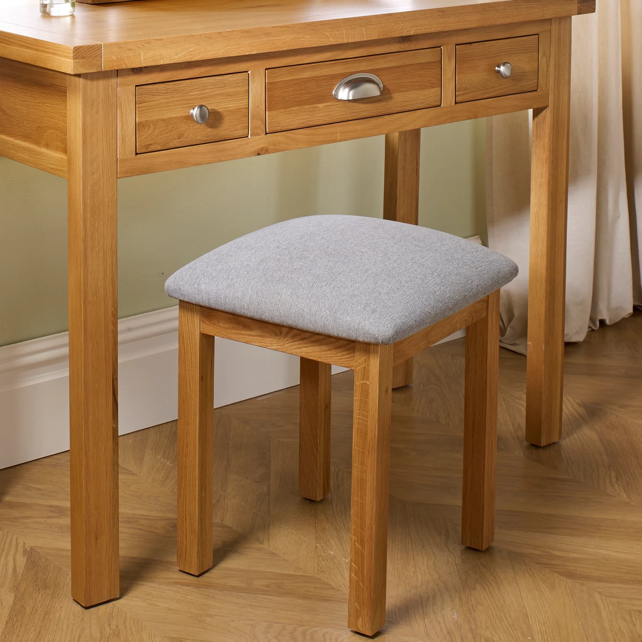 Woburn Stool - Stools & bar stools, photo 6 of 9
