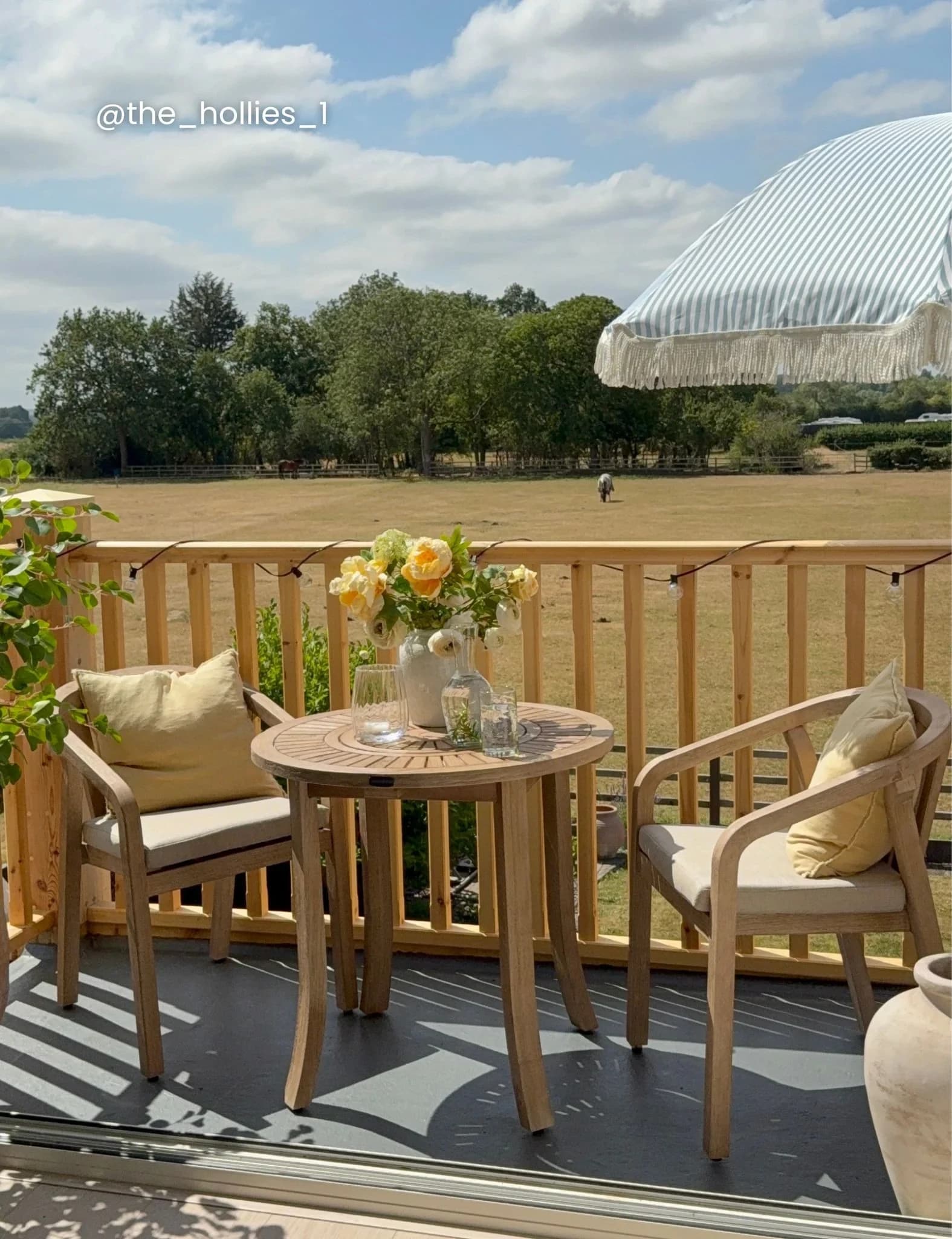 MARIS 2-Seater Round Bistro Dining Set - Outdoor, photo 2 of 6