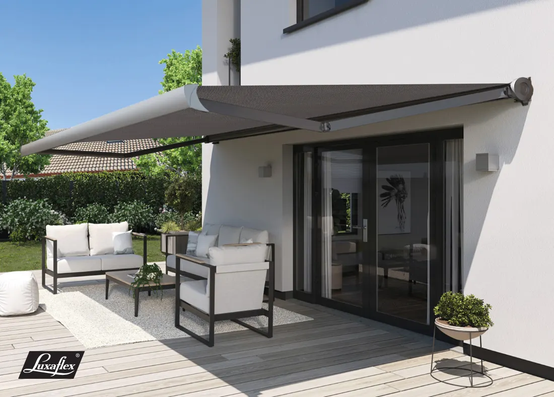 Luxaflex Formoza patio awning over outdoor seating