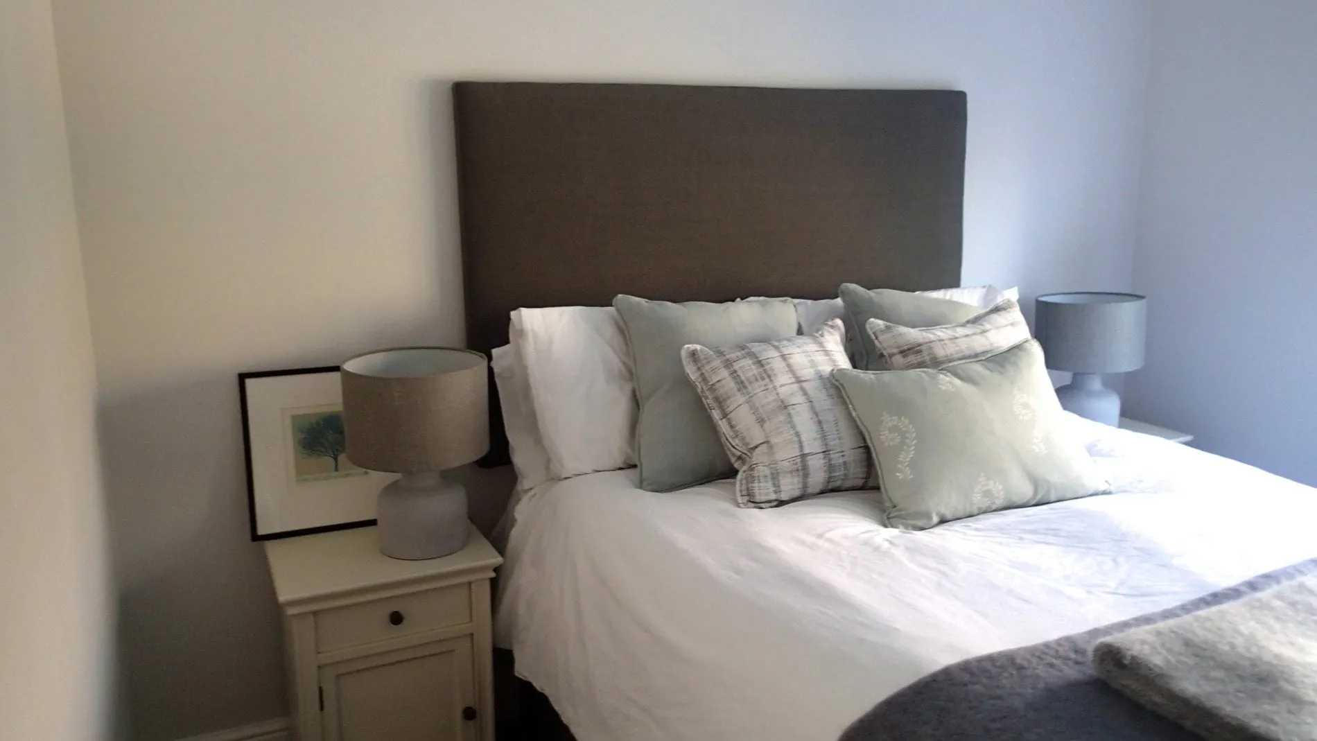 Crestwood interior design, Burley