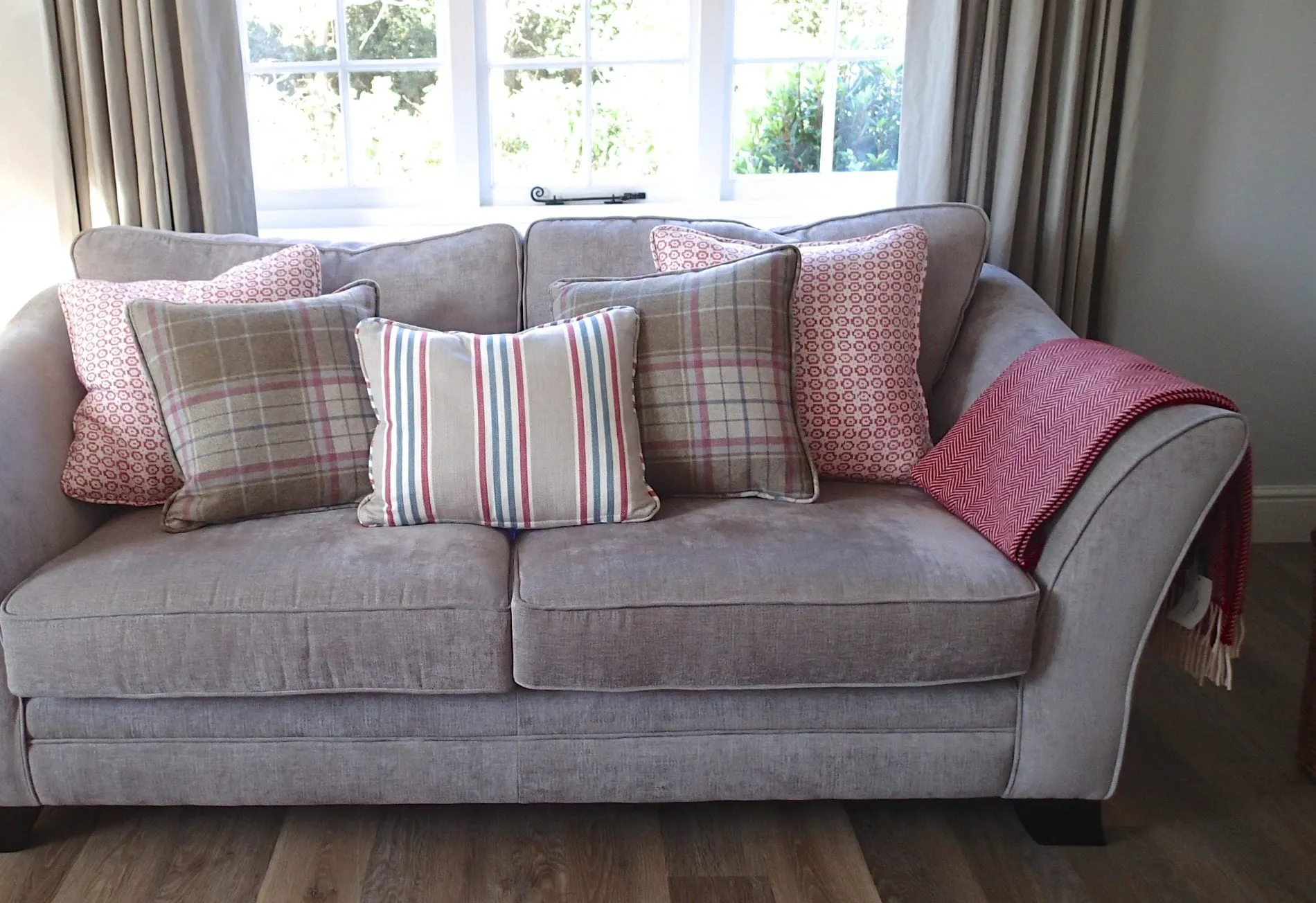 Interior detail, Pound Lane Burley